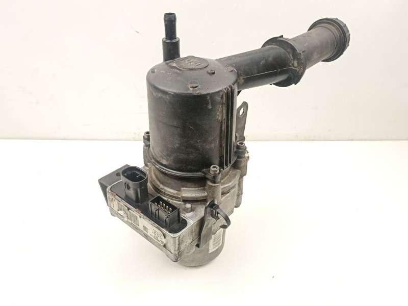 Recambio de bomba direccion electrica para citroën c4 1.6 hdi referencia OEM IAM 9657613580  