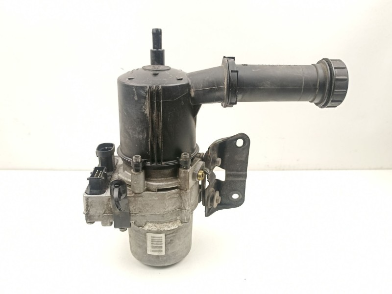 Recambio de bomba direccion electrica para citroën c4 1.6 hdi referencia OEM IAM 9657613580  