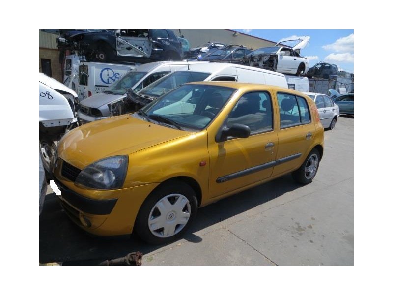 renault clio del año 2003