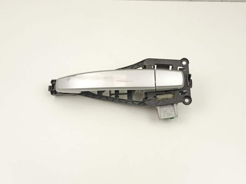 Recambio de manilla trasera derecha para opel corsa d selective referencia OEM IAM 24463750  13255474