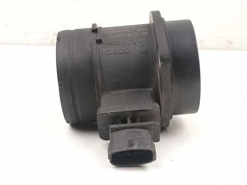 Recambio de caudalimetro para fiat stilo 1.9 d referencia OEM IAM 55183650 0281002792 