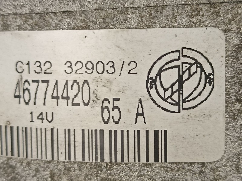 Recambio de alternador para fiat stilo 1.9 jtd referencia OEM IAM 46774420  