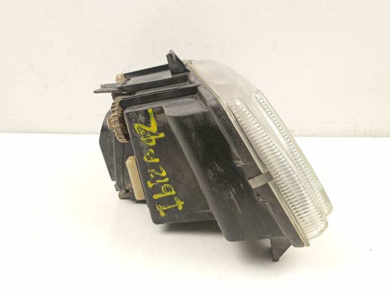 Recambio de faro izquierdo para seat ibiza ii (6k1) 1.4 i referencia OEM IAM 6K19410090 67627551 