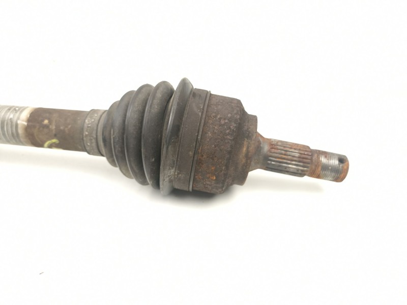 Recambio de transmision delantera izquierda para citroën c4 1.6 g referencia OEM IAM 9636786780  