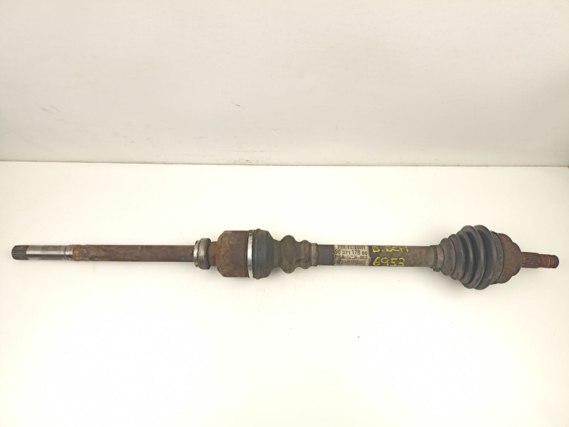 Recambio de transmision delantera derecha para citroën c4 1.6 hdi referencia OEM IAM 9637117880  