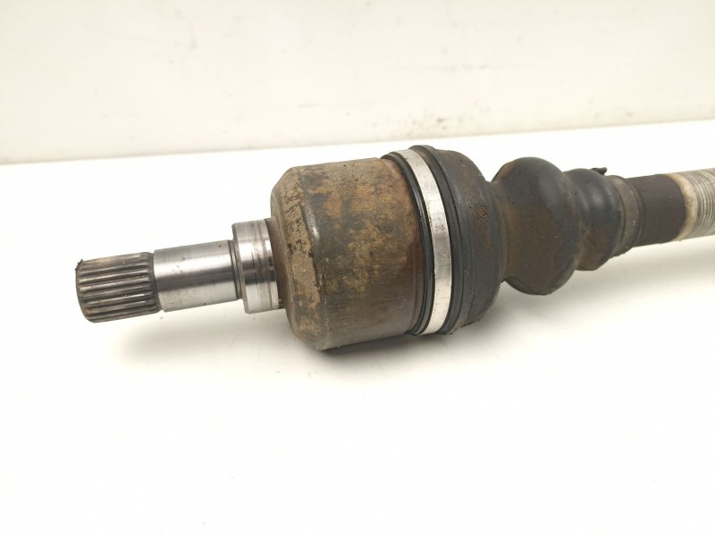 Recambio de transmision delantera izquierda para citroën c4 1.6 hdi referencia OEM IAM 9637117780  