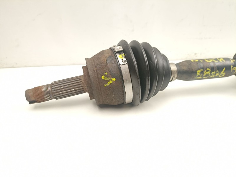 Recambio de transmision delantera derecha para fiat stilo 1.9 jtd referencia OEM IAM 46307667  46307888