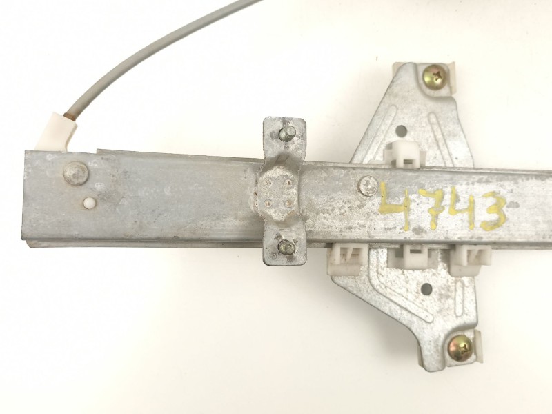 Recambio de elevalunas trasero derecho para daewoo lacetti 1.6 g -f16d3-g referencia OEM IAM 96549519  