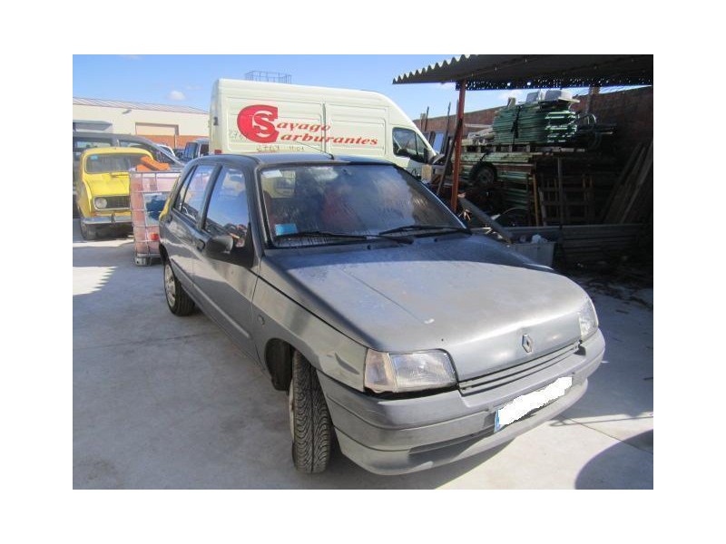 renault clio del año 1992