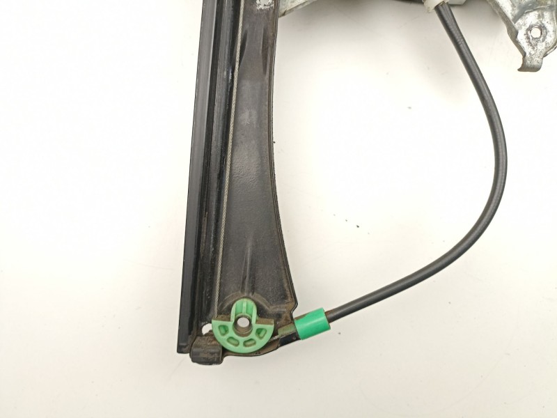 Recambio de elevalunas delantero izquierdo para audi a4 b5 (8d2) 1.9 tdi referencia OEM IAM 8D0837397C  