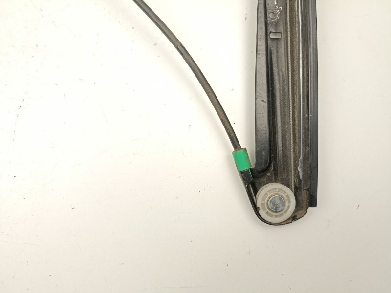 Recambio de elevalunas delantero izquierdo para audi a4 b5 (8d2) 1.9 tdi referencia OEM IAM 8D0837397C  