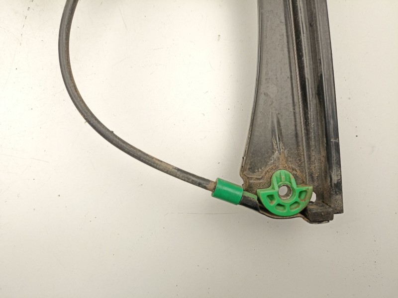 Recambio de elevalunas delantero derecho para audi a4 b5 (8d2) 1.9 tdi referencia OEM IAM 8D0837398D  