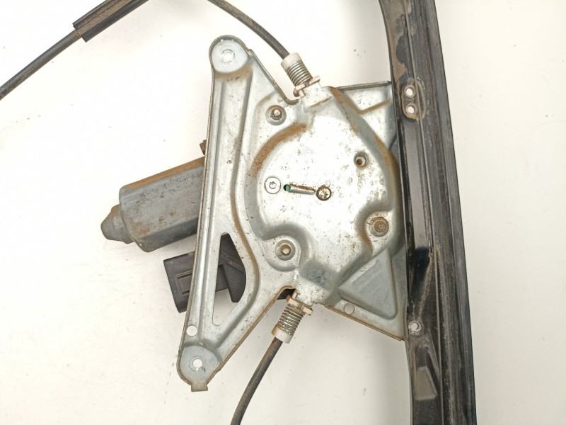 Recambio de elevalunas delantero derecho para audi a4 b5 (8d2) 1.9 tdi referencia OEM IAM 8D0837398D  