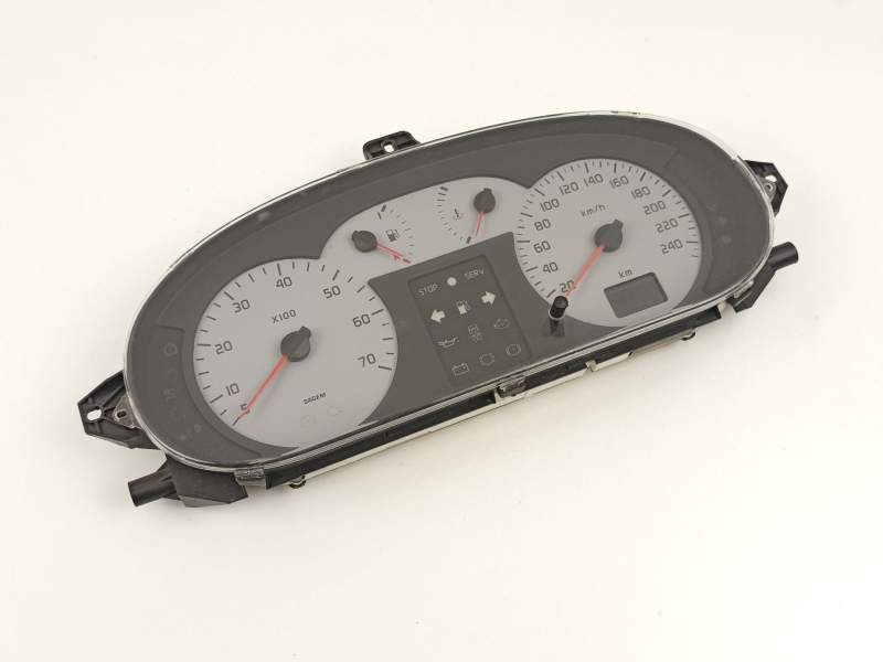 Recambio de cuadro instrumentos para renault scenic 2.0 g referencia OEM IAM 7700428718  8200038777