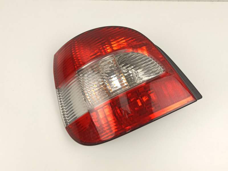 Recambio de piloto trasero izquierdo para renault scenic (ja..) 1.6 16v referencia OEM IAM 7700428054  