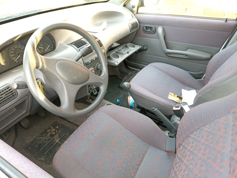 fiat punto (176_) del año 1994