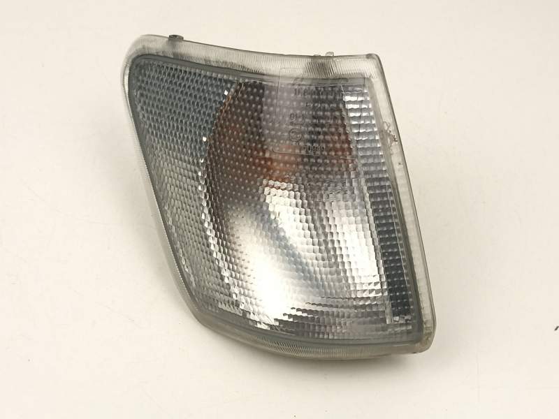 Recambio de piloto delantero derecho para ford fiesta iii (gfj) 1.1 referencia OEM IAM 97FX13368BA  1062434