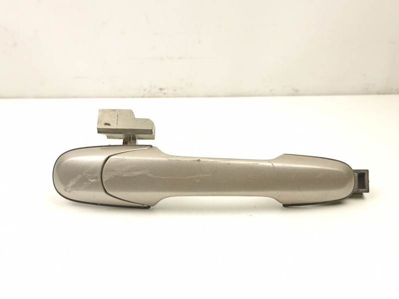 Recambio de manilla trasera derecha para suzuki liana 1.6g/m16a 5p referencia OEM IAM 8283054G10ZA4  