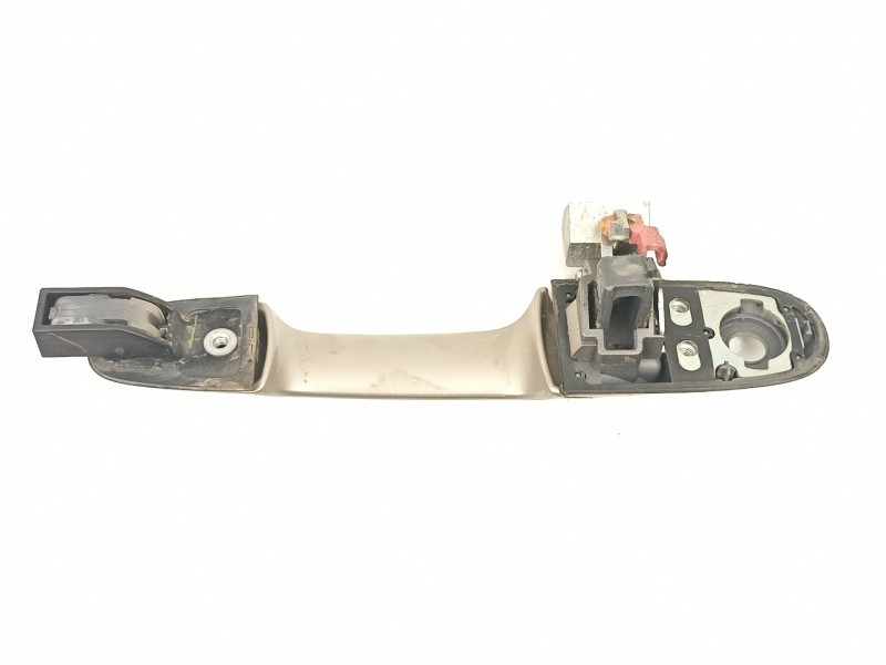 Recambio de manilla delantera derecha para suzuki liana 1.6g/m16a 5p referencia OEM IAM 8281054G10ZA4  