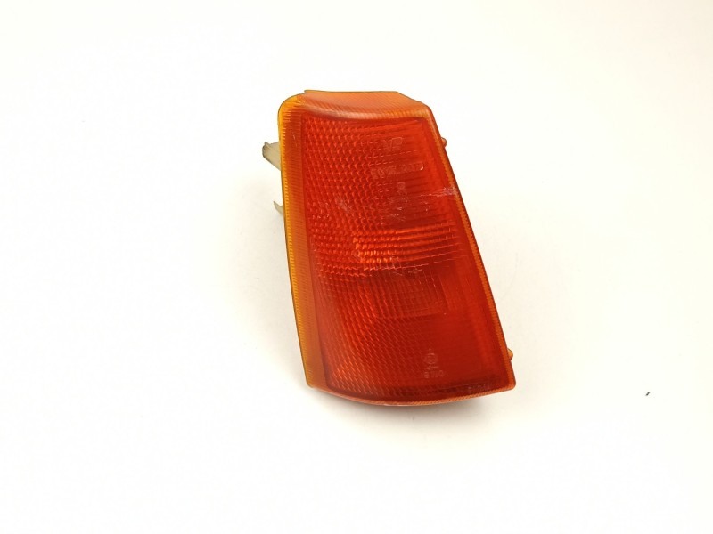 Recambio de piloto delantero derecho para opel kadett 1.6 g referencia OEM IAM 90008398  