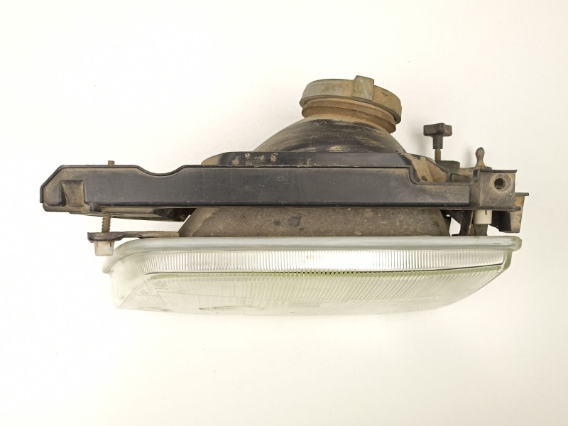 Recambio de faro izquierdo para opel kadett 1.4 g referencia OEM IAM 90008019  