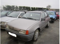opel kadett g- del año 1990