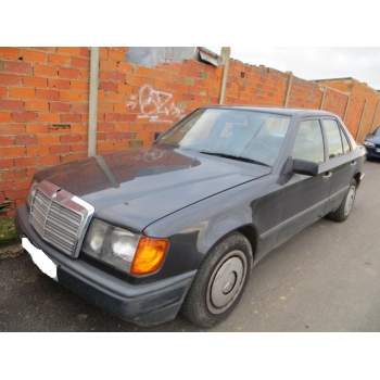 MERCEDES-BENZ 230 de desguace