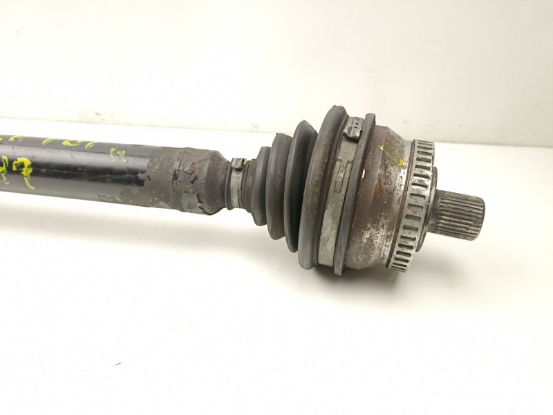 Recambio de transmision delantera derecha para audi a4 avant (b5) 1.9 tdi referencia OEM IAM 8D0407272BE  