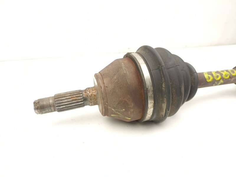 Recambio de transmision delantera izquierda para peugeot 205 1.1 g referencia OEM IAM 32723K  