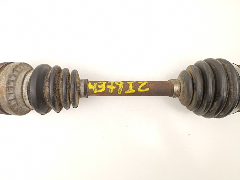 Recambio de transmision delantera izquierda para opel kadett 1.6 g sv gasolina 5p referencia OEM IAM 90009975  