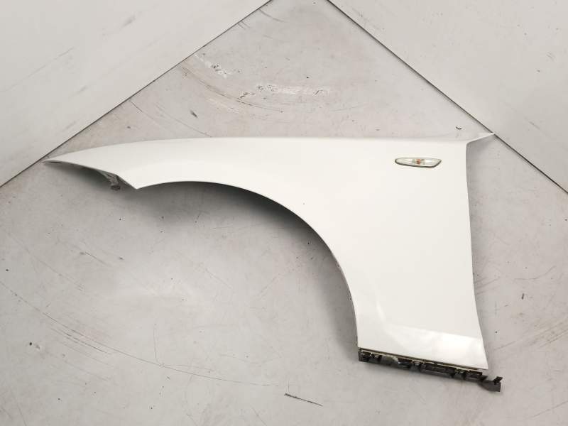 Recambio de aleta delantera izquierda para bmw 1 (e87) 118 d referencia OEM IAM 41357133227  