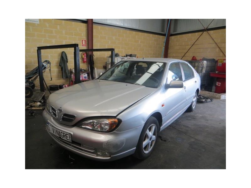 nissan primera del año 2002