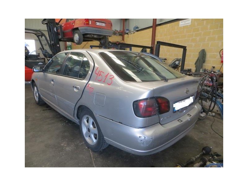 nissan primera del año 2002