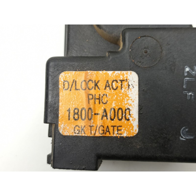 Recambio de cerradura maletero porton para hyundai coupe ii (gk) 1.6 16v referencia OEM IAM 812302C000 1800A000 