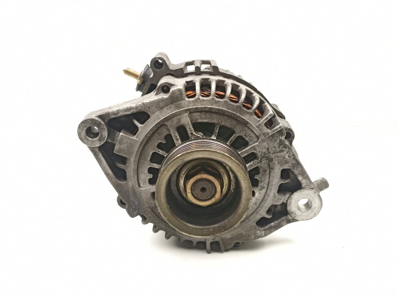 Recambio de alternador para nissan primera berlina (p12) referencia OEM IAM 23100AU000 LR180768 