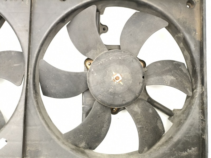 Recambio de electroventilador para nissan primera berlina (p12) 2.2 16v turbodiesel cat referencia OEM IAM 21400HSL00  