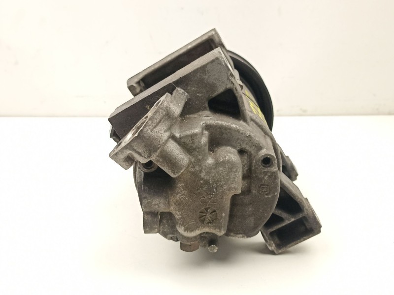 Recambio de compresor aire acondicionado para nissan primera 1.6 g referencia OEM IAM 926009F510  2J55245010