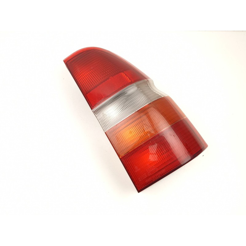 Recambio de piloto trasero derecho para ford escort 1.8 d referencia OEM IAM 91AG13A602CA  