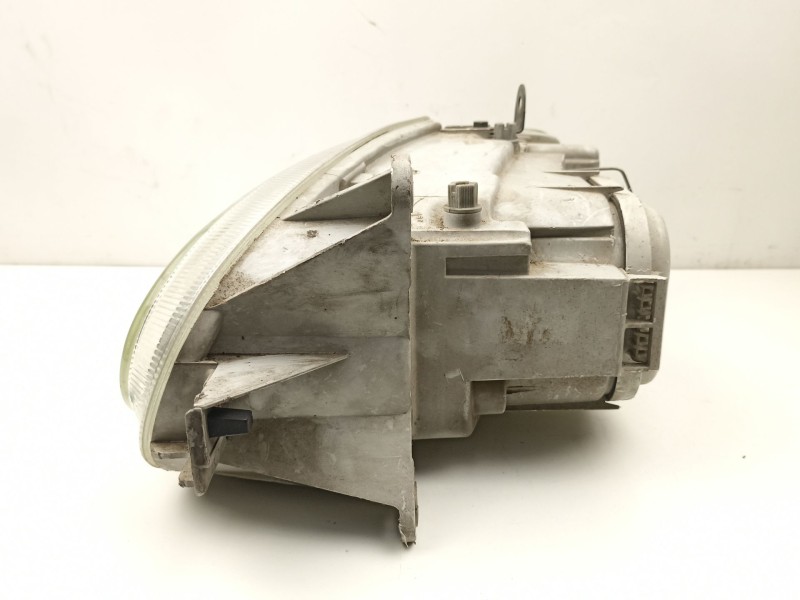 Recambio de faro derecho para ford escort 1.8 d referencia OEM IAM 95AG13W029DC  