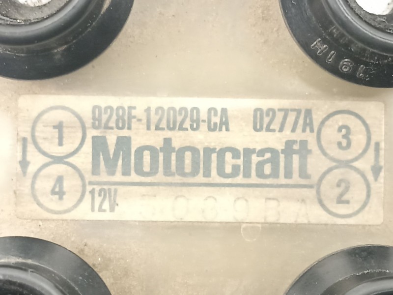 Recambio de bobina para ford escort 1.6 g referencia OEM IAM 928F12029CA  