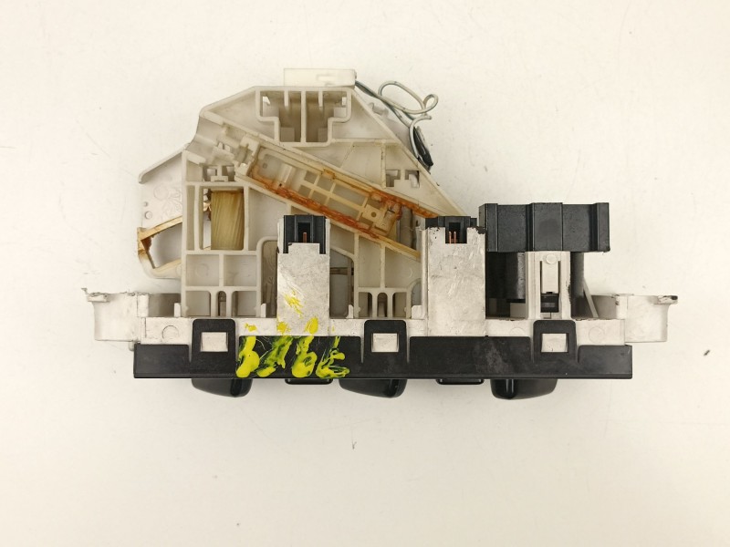 Recambio de mandos calefaccion aire para nissan almera i hatchback (n15) 1.6 referencia OEM IAM 275101N700  