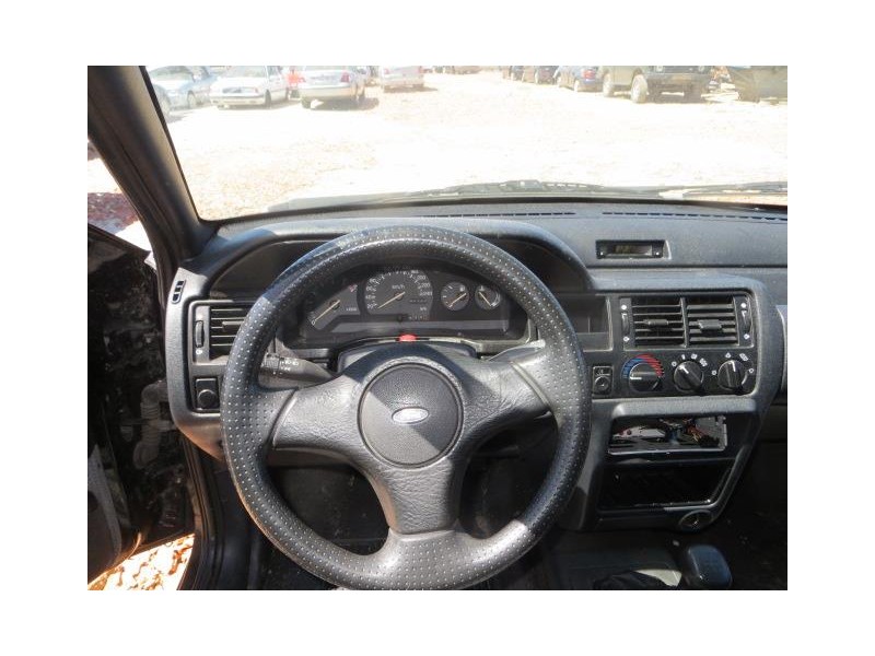 ford escort del año 1993