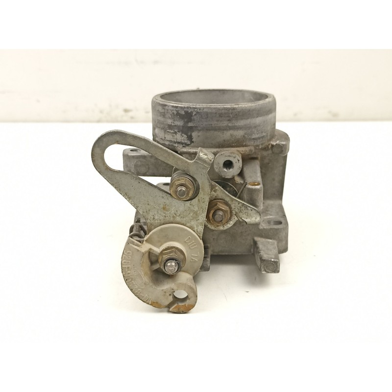 Recambio de caja mariposa para ford escort 1.6 g referencia OEM IAM 958F9E926FB  938FMA