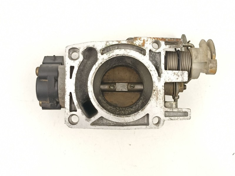 Recambio de caja mariposa para ford escort 1.6 g referencia OEM IAM 958F9E926FB  938FMA