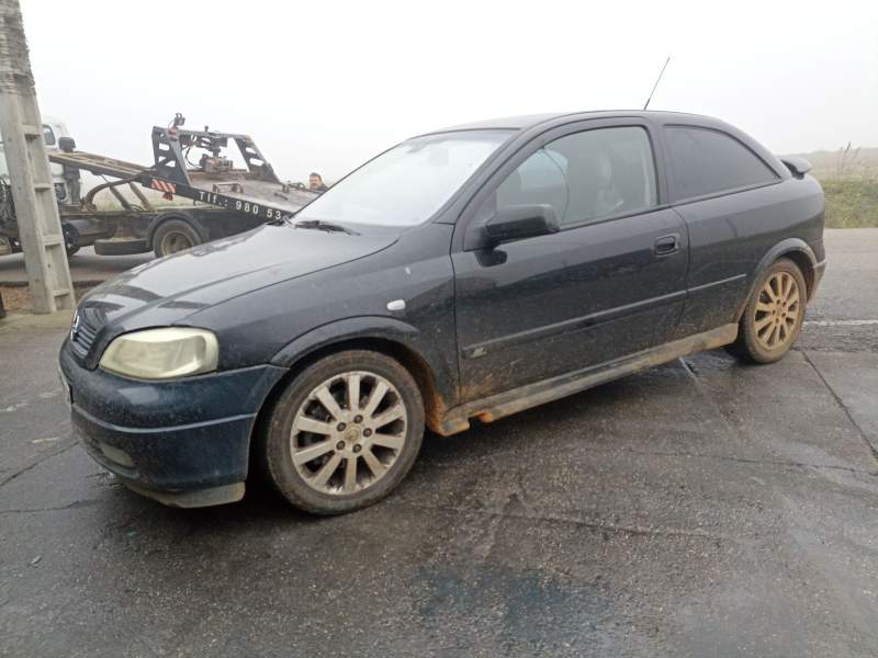 opel astra g hatchback (t98) del año 2004