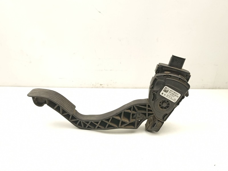Recambio de potenciometro aceleracion para peugeot 207/207+ (wa_, wc_) 1.4 referencia OEM IAM 9680756880 6PV00908300 