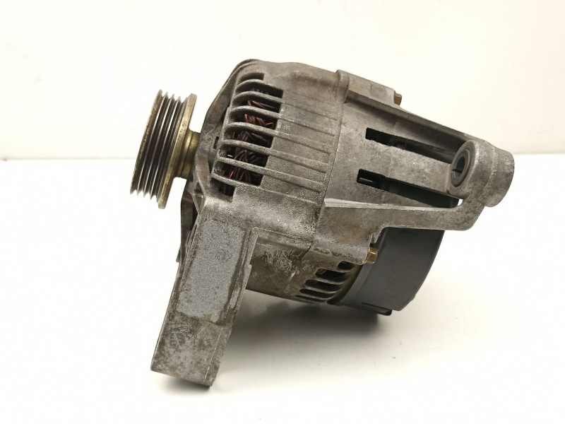 Recambio de alternador para fiat punto (176_) 55 1.1 referencia OEM IAM 7715541  