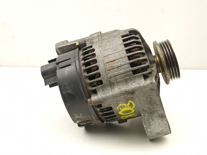 Recambio de alternador para fiat punto (176_) 55 1.1 referencia OEM IAM 7715541  