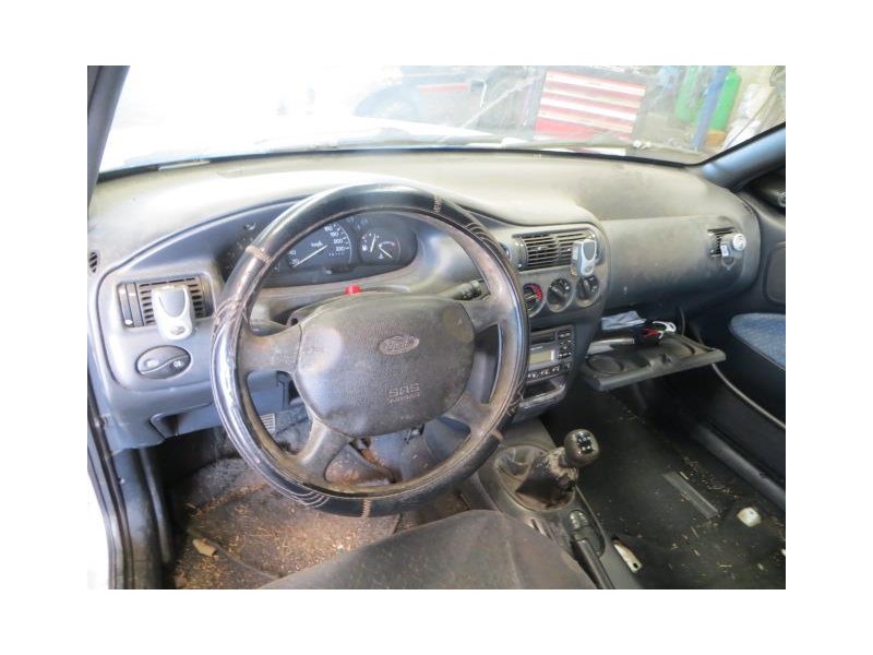 ford escort del año 1997