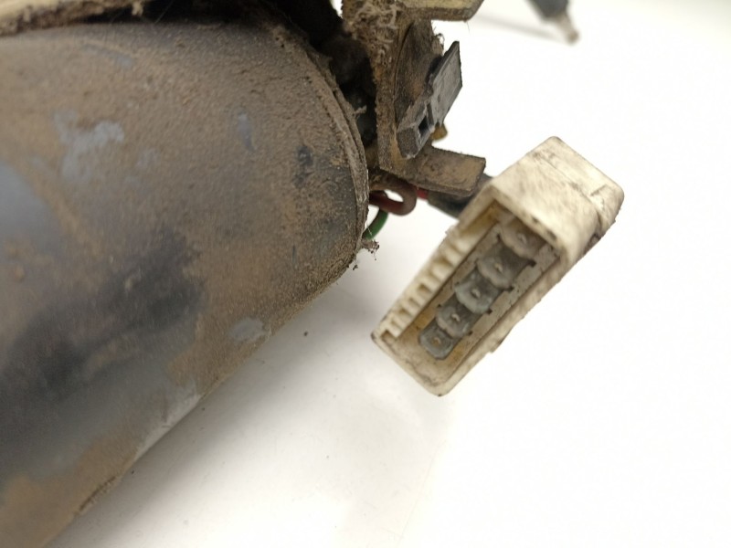 Recambio de motor limpia delantero para peugeot 205 ii (20a/c) 1.7 diesel referencia OEM IAM 640542  